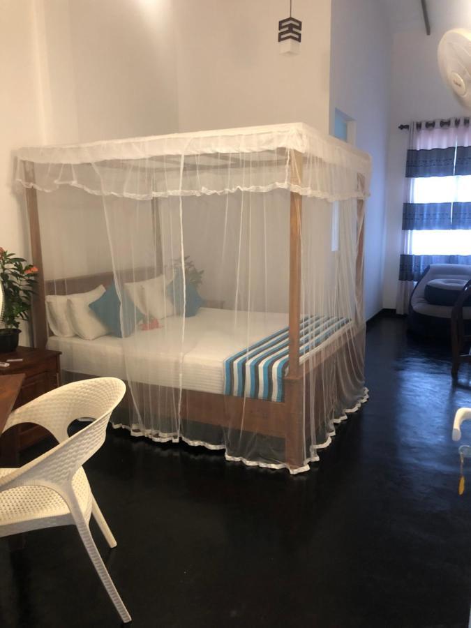 Hiriketiya New Radiant House Hotell Dikwella Eksteriør bilde