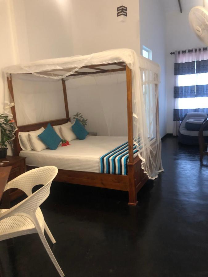 Hiriketiya New Radiant House Hotell Dikwella Eksteriør bilde